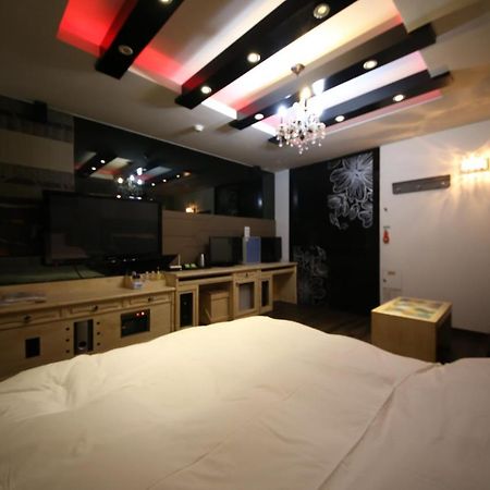 Dubai Hotel Daejeon Exterior photo