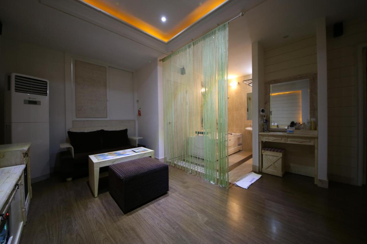 Dubai Hotel Daejeon Exterior photo