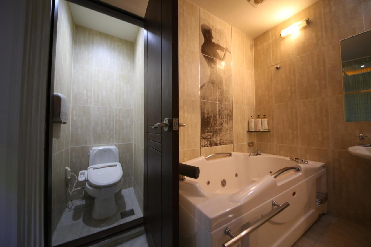 Dubai Hotel Daejeon Exterior photo