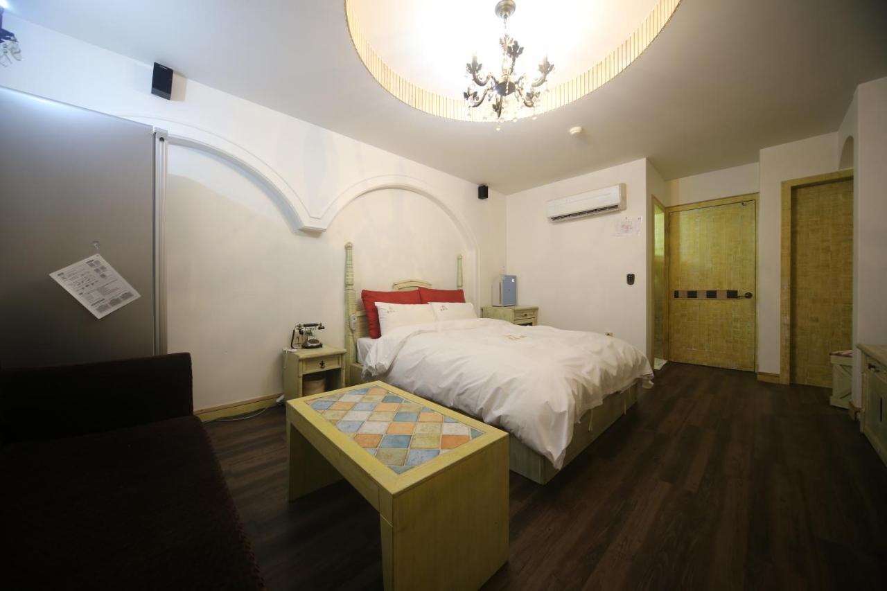 Dubai Hotel Daejeon Exterior photo